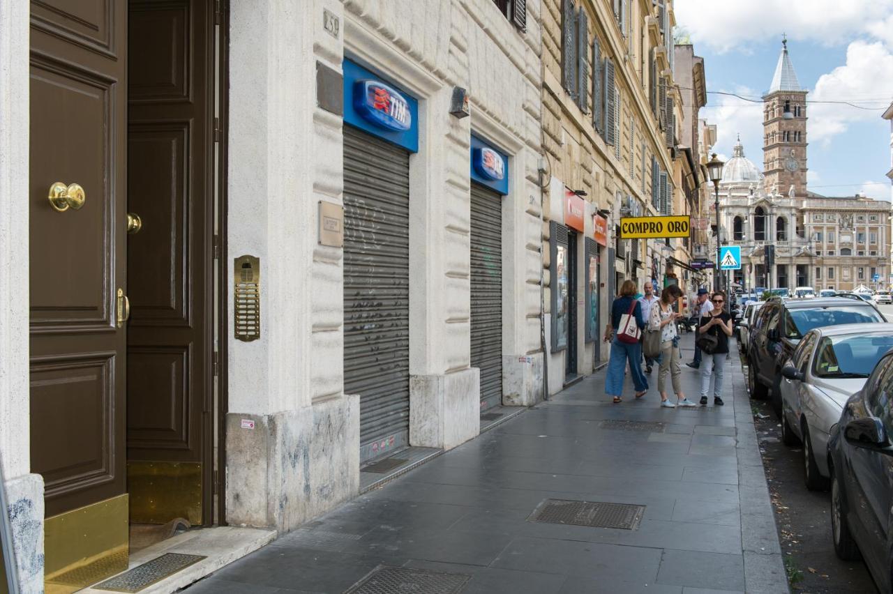 Rhoome Holiday Rome Bagian luar foto